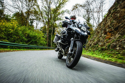 Par Pneu 110/80-19 + 150/70-17 Anakee Wild Michelin