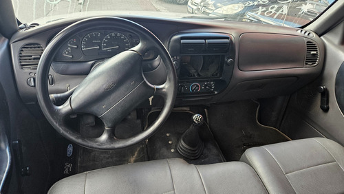 Ford Ranger 2.5 Xl Super Cab. 4X2 4P