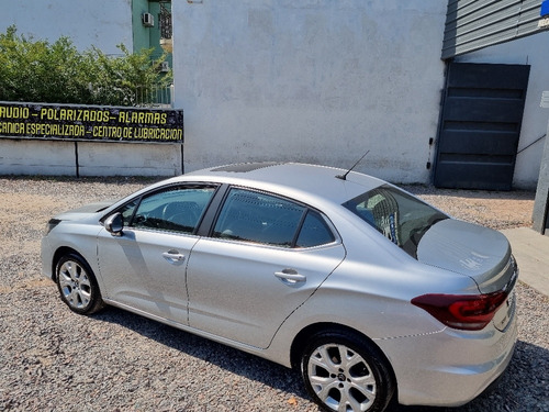 Imagen 11 de 16 de Citroën C4 Lounge 2019 1.6 Hdi 115 Feel Pack