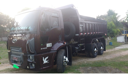 Ford Cargo 2428