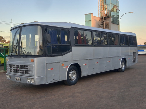 Imagem 7 de 13 de Ônibus Rodoviário Motor Traseiro