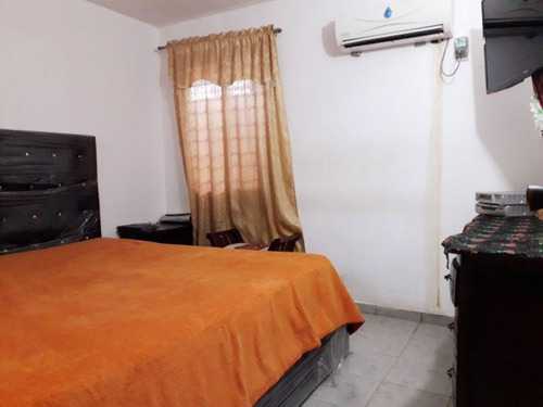 Imagen 3 de 5 de Casa En Urb. Las Delicias, Coro. Código 22-17874. 0412 1064720