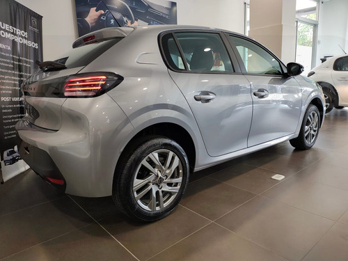 Peugeot 208 1.6 Allure At