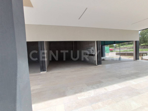 Local En Venta En Epic Center, San Juan Del Río, Qro.