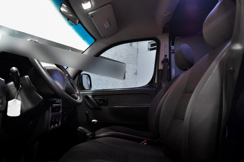 Imagen 9 de 13 de Peugeot Partner Confort 1.6 Hdi 2019 Diesel Color Gris Impec