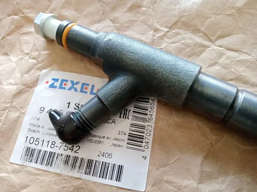 Inyector Diesel Npr 4.5 Motor 4jb1tc