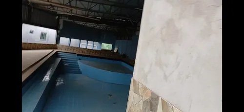 Vendo Casa Lago Corumba 4. Com 9 Banheiros E 8 Quartos