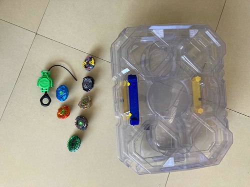 Beyblade Burst Playset Torre De Batalla Y 7 Beyblades (Usado)