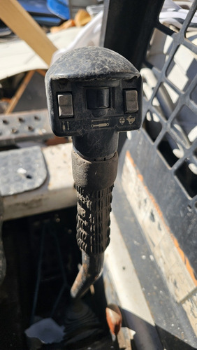 Minicargador Bobcat 773 2001