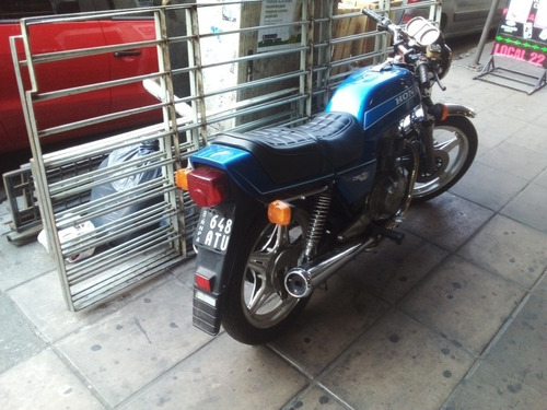 Imagen 3 de 8 de Honda Cbn 400 81