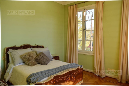 Imagen 12 de 17 de Casa 10 Ambientes En Venta - Las Lomas-san Isidro