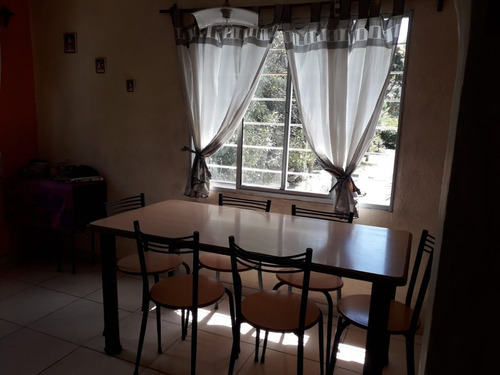 Imagen 4 de 14 de Venta Casa 4 Dormitorios 2 Baños Parrillero Las Toscas Sur