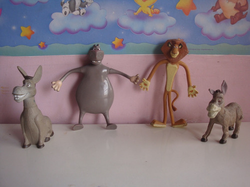Muñecos De Madagascar Y De Shrek 