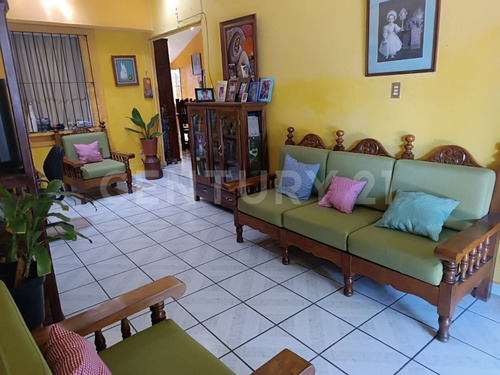 Casa En Venta En Villas De San Sebastian