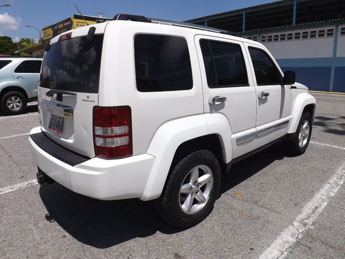 Jeep Cherokee .