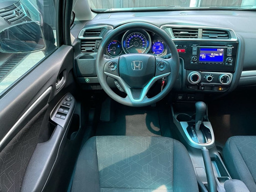 Imagen 9 de 14 de Honda Fit Hit Cvt 2017