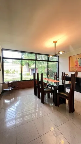 Vende Casa Guaparo. M.c.