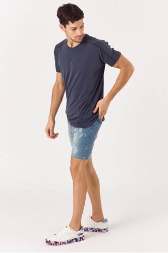 Remera Mc Brau Tascani