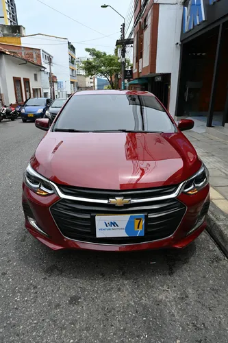 Chevrolet Onix 1.0T Premier Sedan At