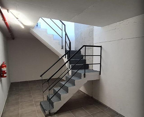 Imagen 3 de 5 de Gran Local A Estrenar. Zona Con Grandes Accesos. Apto Varios Rubros
