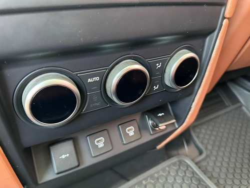 Land Rover Defender 110p Se 7 Lugares 2021 Blindada