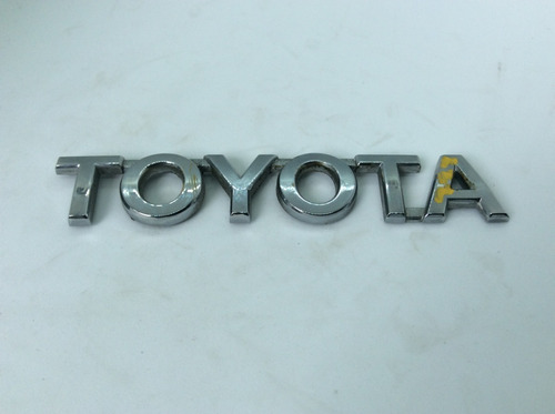 Emblema Toyota Yaris S 1.5l Hb 2017