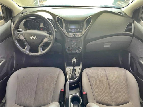 Imagem 8 de 11 de Hyundai Hyundahb20 1.6a Prem 2013