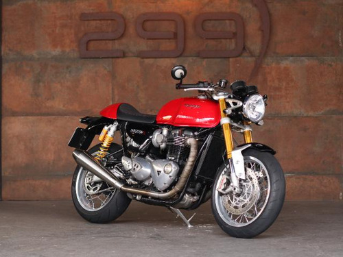  Triumph Thruxton R 1200cc