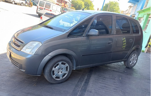 Imagen 6 de 11 de Chevrolet Meriva Gl Con Gnc - Permuto Financio