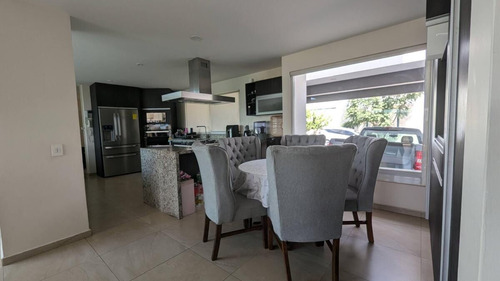 Hermosa Residencia En Hacienda Real Tejeda, Diseño De Autor, Premium!