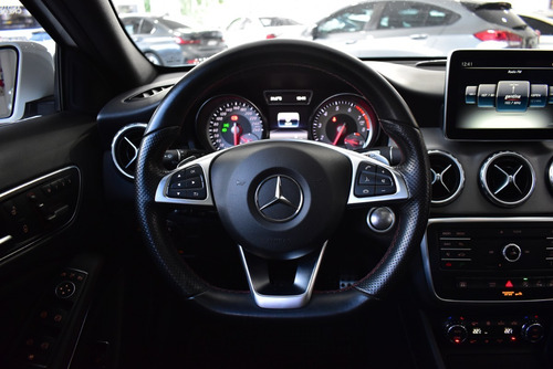 Imagen 7 de 15 de Mercedes Benz Gla250 1.6 Amg-line 211cv 2016 - Car Cash