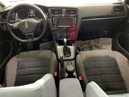 Imagem 9 de 10 de Volkswagen Golf 1.4 Tsi Highline 16v Gasolina 4p