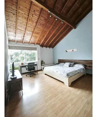 Vendo Casa 3 Niveles En El Poblado Castropol