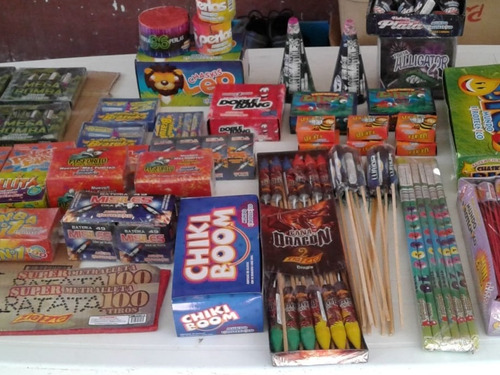Bombarda,12tiros ,foguete,fuegos Artificiales,caja $350.