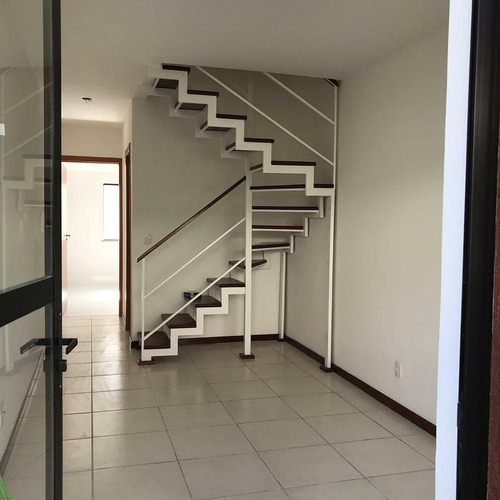 Imagem 4 de 6 de São Sebastião - Excelente Apto Novissimo, Apto Duplex Constado De Sala, 2 Quartos - 2943924961-1