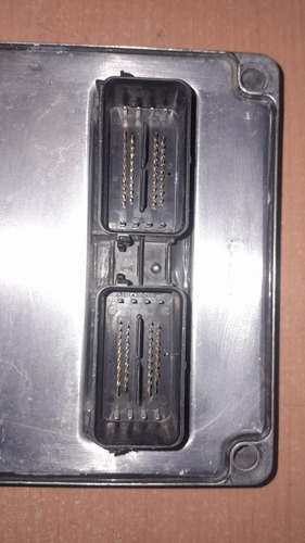 Computadora Ford Ecosport L4 2.0 Std 04-07 2n15-12a650-la (Usado)