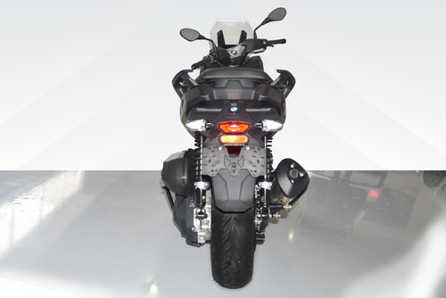 Imagen 4 de 12 de Bmw C 400x