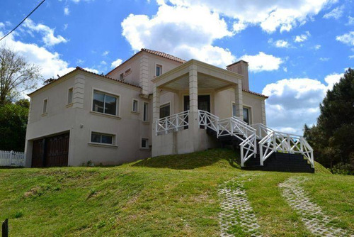 Casa En Venta 6 Ambientes Pinamar Golf