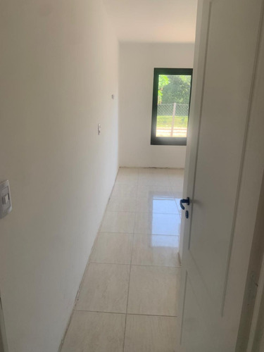 Casa En Venta - 3 Habitaciones - Terreno De 540m2 - Cubierto 80mts2 - Semi Cubierto 30mts2