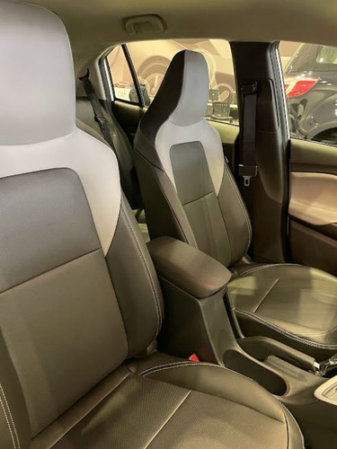 Chevrolet Onix 1.0 Turbo Premier At