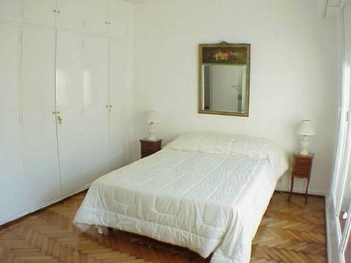 Imagen 8 de 23 de Semipiso De Categoria. Venta Con Renta. Esta Alquilado Hasta Noviembre.