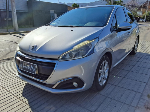 Peugeot 208 Active 1.2