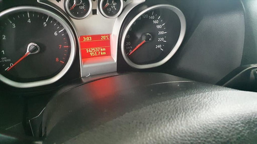 Imagem 8 de 9 de Focus 2.0 Glx 16v Flex 4p Automático