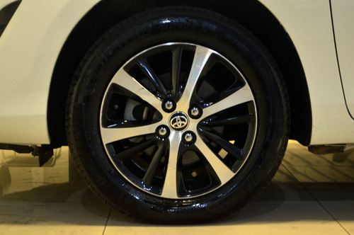 Imagem 8 de 15 de Toyota Yaris 1.5 16v Flex Xls Connect Multidrive