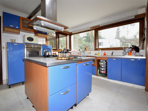 Casa En Venta Playa Mansa Punta Del Este- Ref: 5517