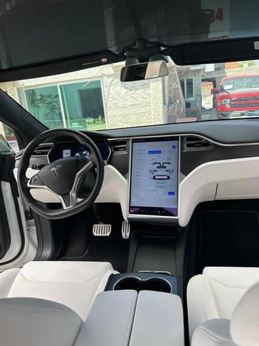 Tesla Model X P1000d Premium, Como Nueva, Solo 18,000 Kms