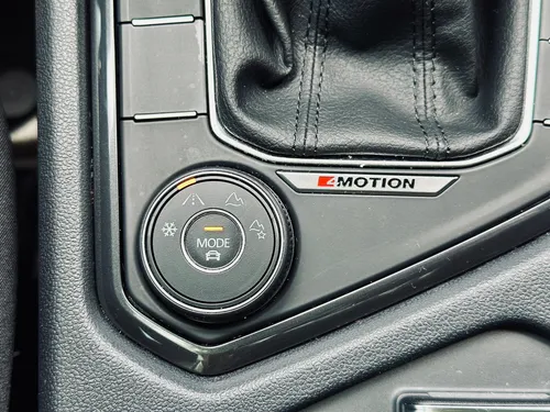Volkswagen Tiguan Tiguan Elegance 2.0 Tsi 4 motion