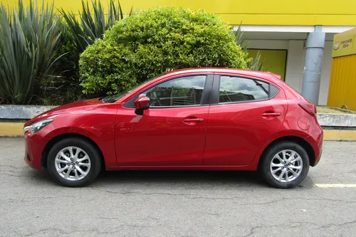 Mazda 2 1.5 Touring Mt