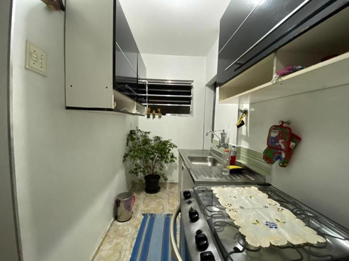 Imagem 8 de 13 de Kitnet Residencial À Venda, Pompéia, Santos - . - Kn0009