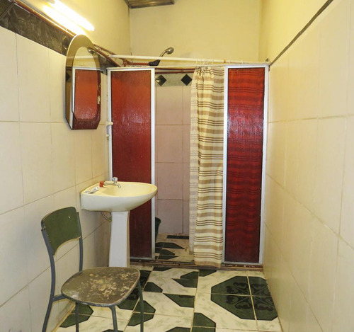 Venta Casa-hospedaje 20 Dormitorios. Ciudad Vieja. Oportunidad De Inversión